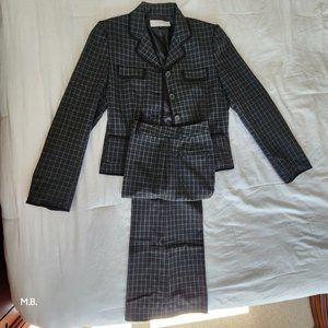 Tahari by Arthur S. Levine Pants Suit
